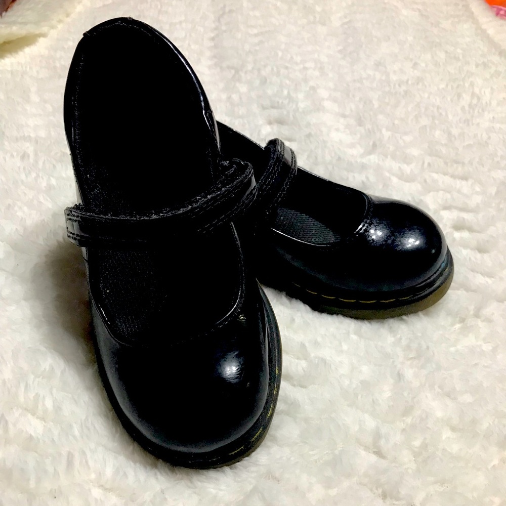 DOC MARTENS TODDLER SIZE 9